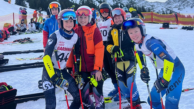 Erfolgreiche Teams beim Württembergfinale Ski-alpin